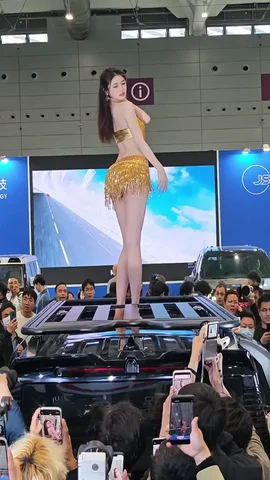 博士儿媳妇周莹的结局是什么